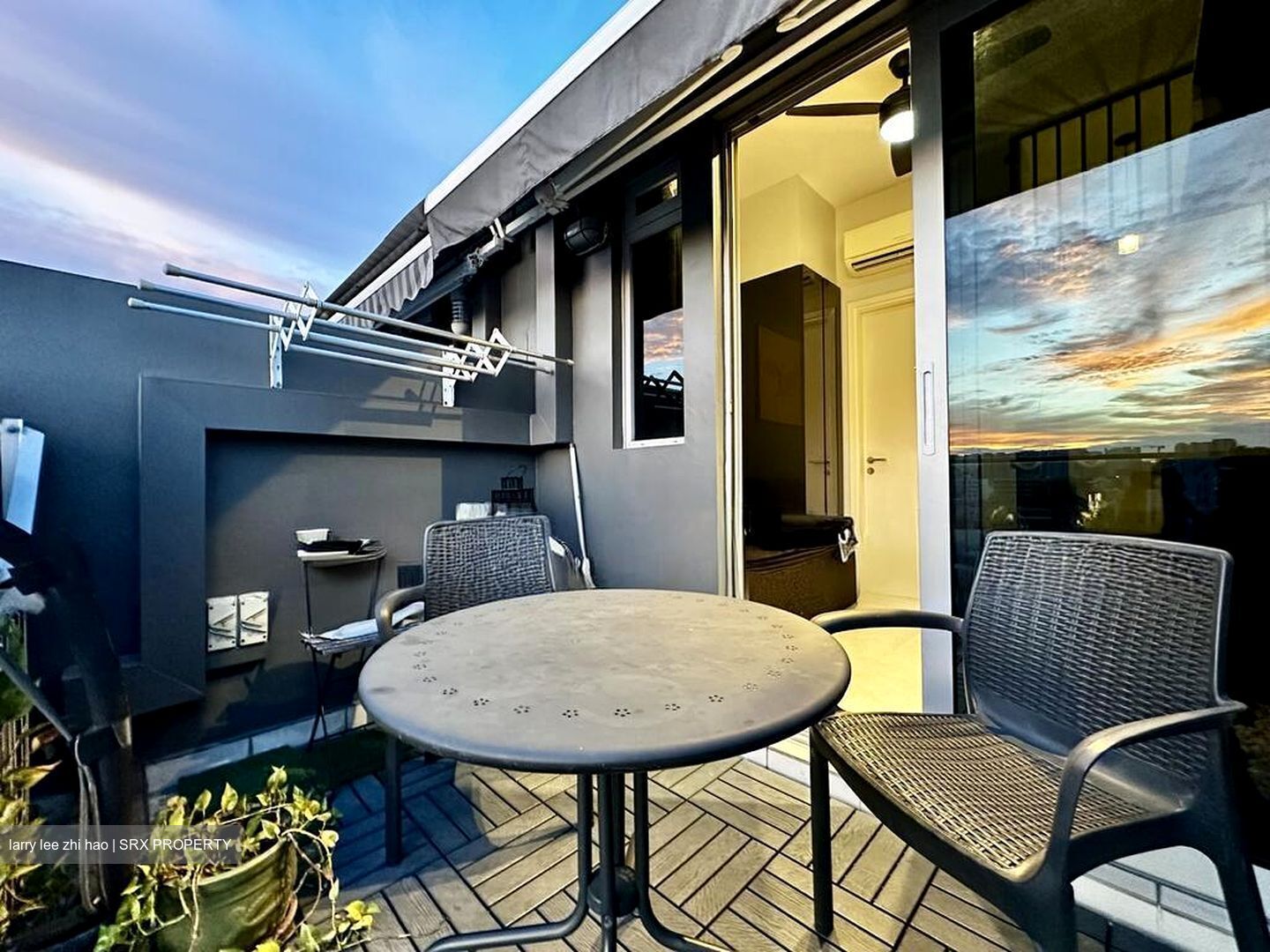 # 1 Loft (D14), Apartment #525109971
